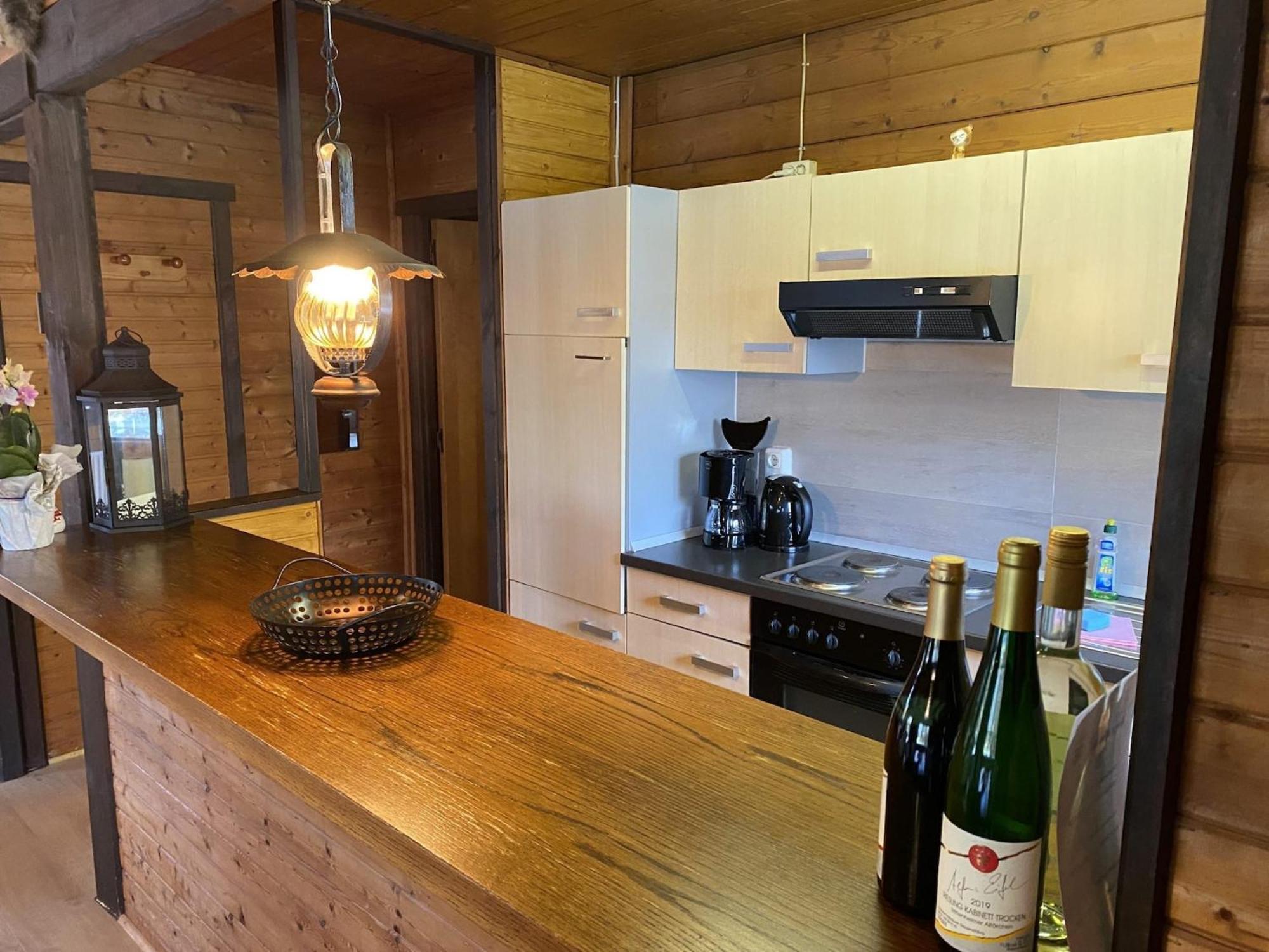 Cozy Holiday Home On A Horse Farm In The L Neburg Heath 에스치드 외부 사진