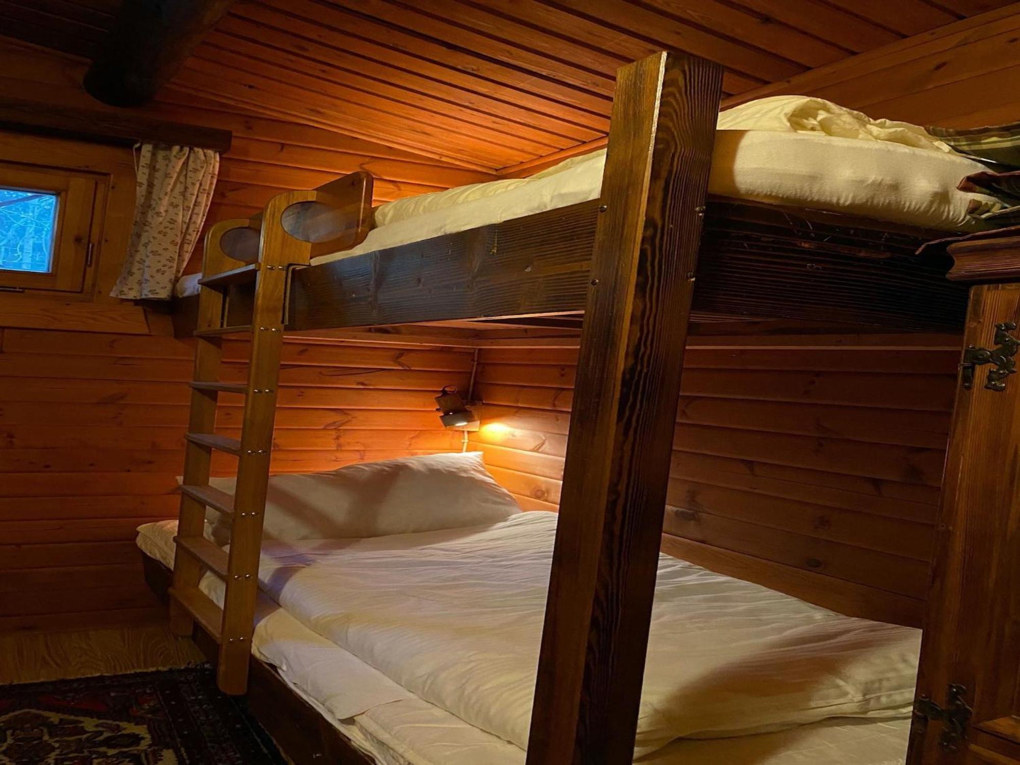 Cozy Holiday Home On A Horse Farm In The L Neburg Heath 에스치드 외부 사진